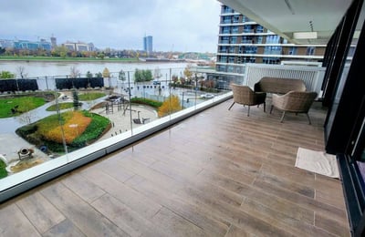 Location d’un appartement spacieux de 3 pièces, 104 m², avec terrasse, Belgrade, Serbie